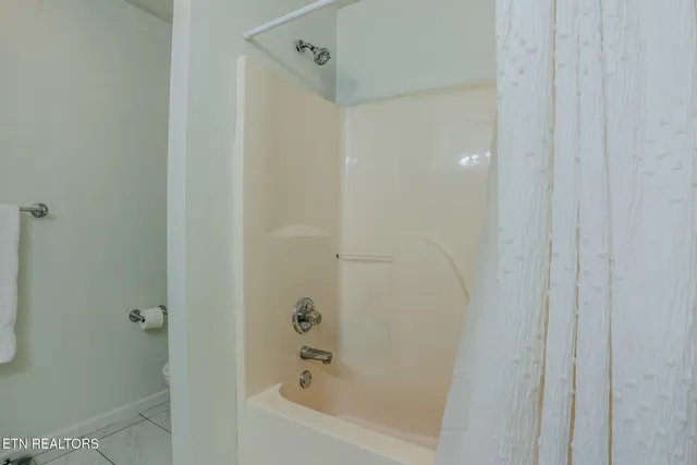 $379,000 | 7808 Creed Way, Knoxville, TN 37938