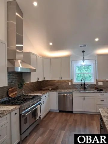 $2,300,000 | 834 Hunt Club Drive, Corolla, NC 27927