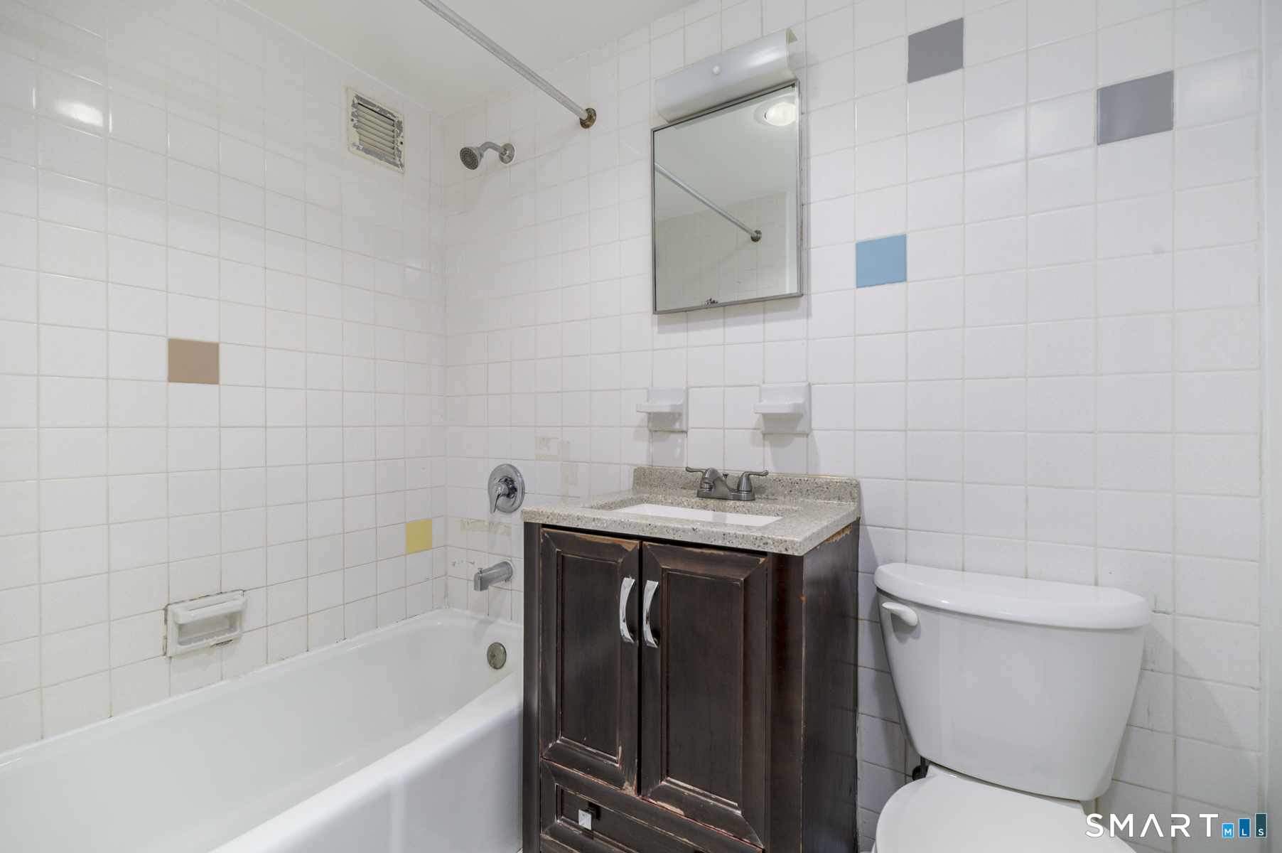 87 Glenbrook Road, Unit 7F Stamford, CT 06902 - Photo 10 of 18 Gallery Image 10
