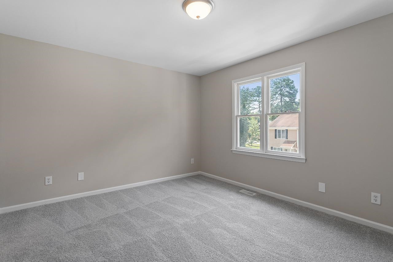 1404 Kent Road Raleigh, NC 27606 - Photo 21 of 28 Photo 21