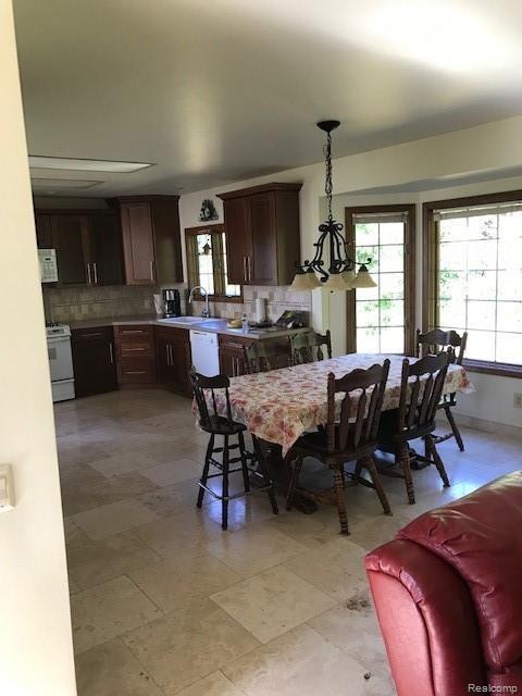 7176 North Lapeer Road Fostoria, MI 48435 - Photo 11 of 35 IMG_3383.jpg