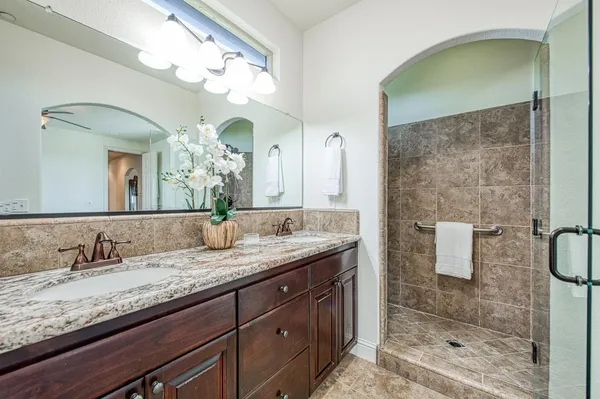 $535,000 | 2952 25th Avenue, Kingsburg, CA 93631