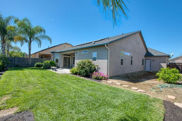 $535,000 | 2952 25th Avenue, Kingsburg, CA 93631