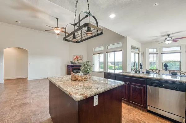 $535,000 | 2952 25th Avenue, Kingsburg, CA 93631