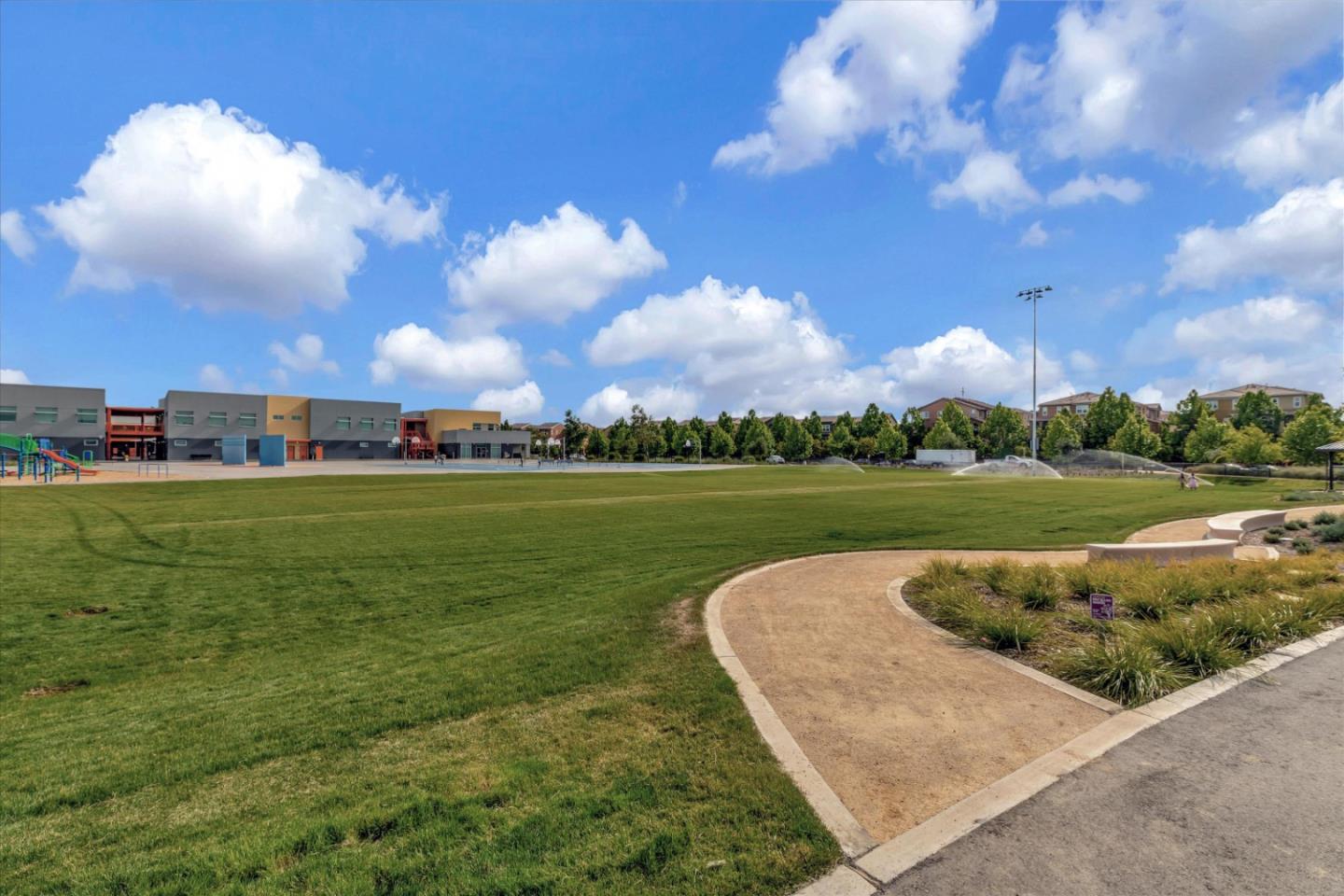 1480 Bond Street Milpitas, CA 95035 - Photo 43 of 51 a view of a garden with houses