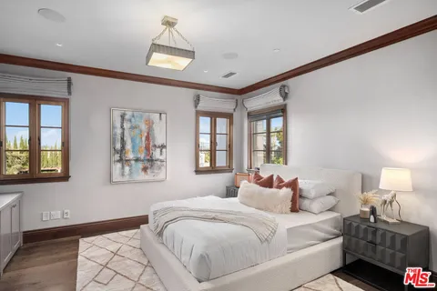 $6,795,000 | 6882 Arizona Avenue, Los Angeles, CA 90045