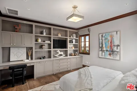 $6,795,000 | 6882 Arizona Avenue, Los Angeles, CA 90045