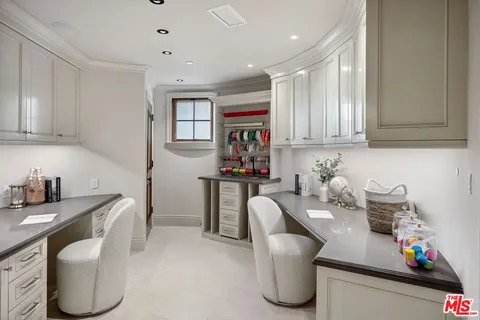 $6,795,000 | 6882 Arizona Avenue, Los Angeles, CA 90045