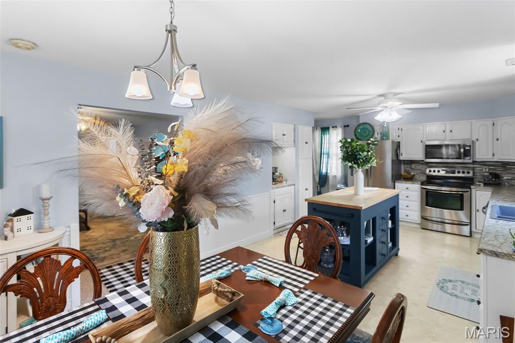 2430 North Rodgers Avenue Alton, IL 62002 - Photo 11 of 59