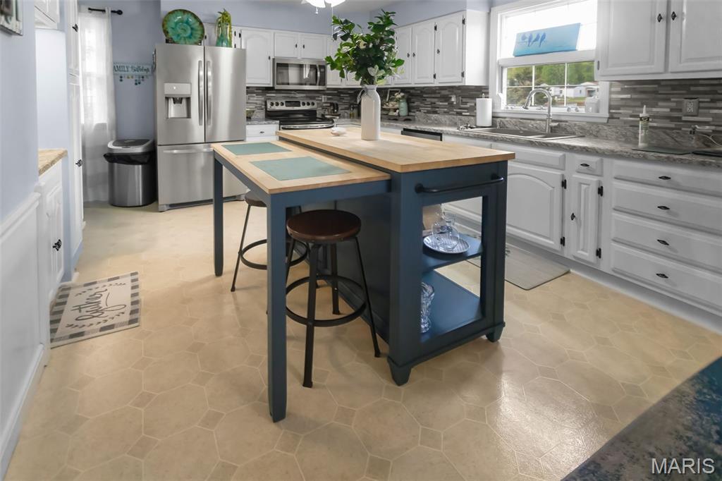 2430 North Rodgers Avenue Alton, IL 62002 - Photo 16 of 59