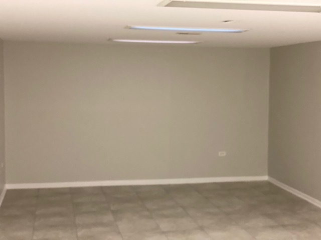 7037 West Main Street Niles, IL 60714 - Photo 12 of 29 a view of an empty room