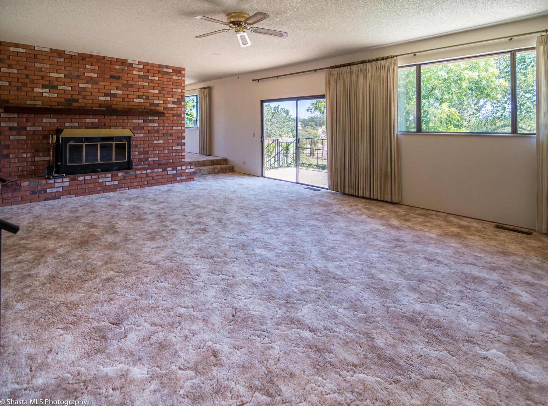 9229 Stillwater Road Redding, CA 96002 - Photo 8 of 27 Glass door to patio entry