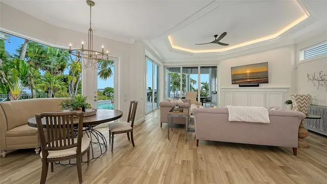 $9,000,000 | 1418 John Ringling Parkway, Sarasota, FL 34236