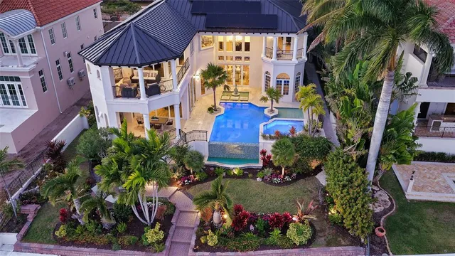 $8,500,000 | 1418 John Ringling Parkway, Sarasota, FL 34236