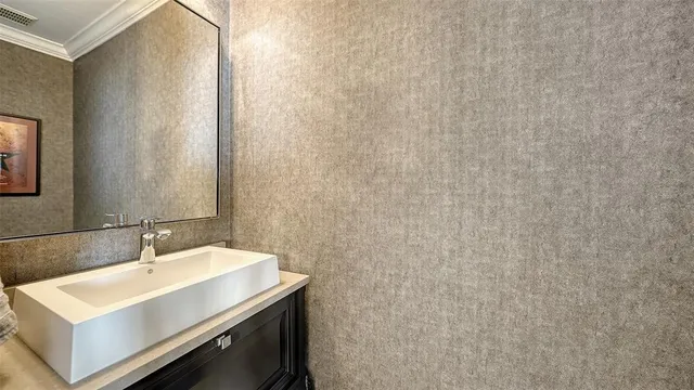 $8,500,000 | 1418 John Ringling Parkway, Sarasota, FL 34236