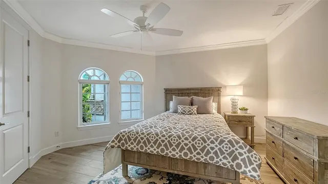 $9,000,000 | 1418 John Ringling Parkway, Sarasota, FL 34236