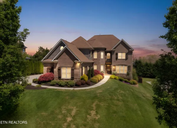 $1,099,900 | 228 Spring Water Lane, Knoxville, TN 37934