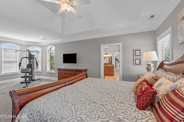 $1,099,900 | 228 Spring Water Lane, Knoxville, TN 37934