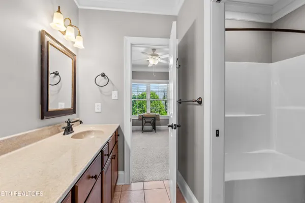 $1,099,900 | 228 Spring Water Lane, Knoxville, TN 37934