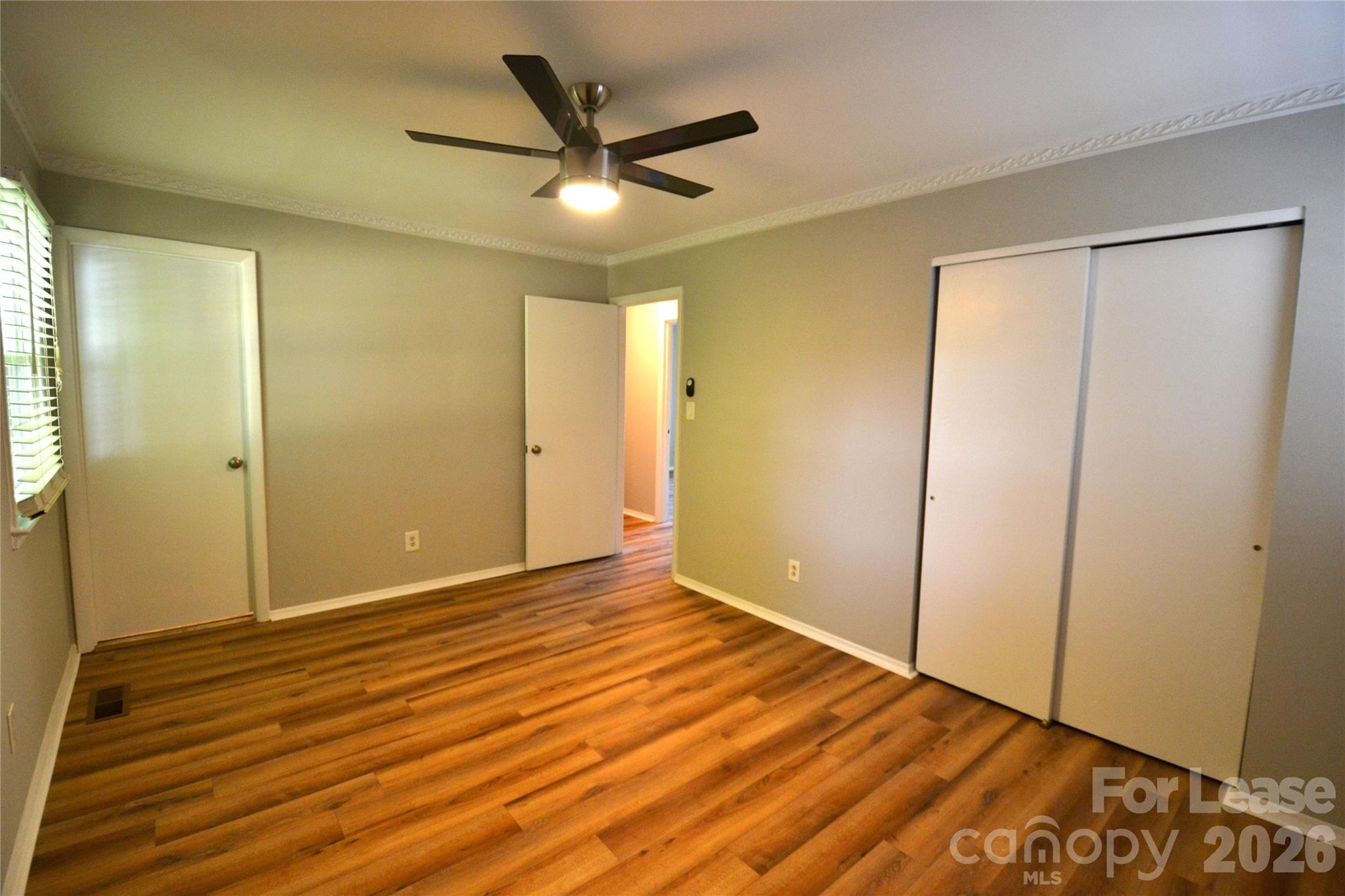 1422 Thermal Road Charlotte, NC 28212 - Photo 27 of 40 wooden floor in an empty room