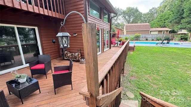 $419,000 | 114 Rustic Hills Circle, Bessemer City, NC 28016