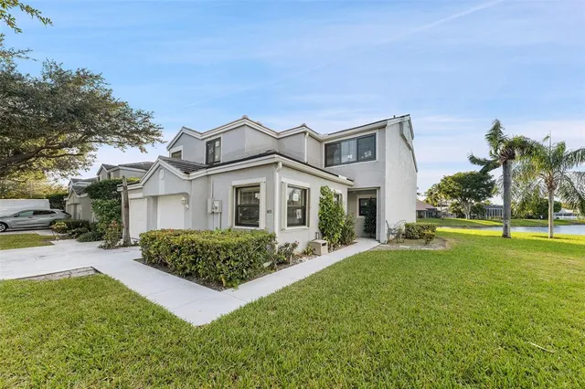 $450,000 | 8471 Northwest 78th Court, Unit 8471, Tamarac, FL 33321