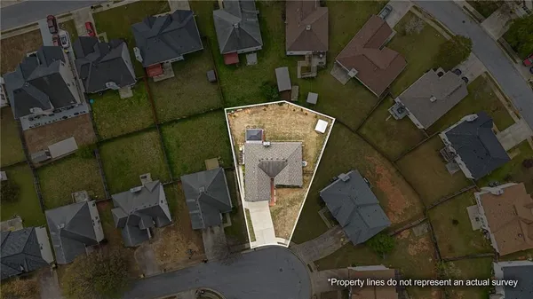 $275,000 | 2021 Registry Drive, Hampton, GA 30228