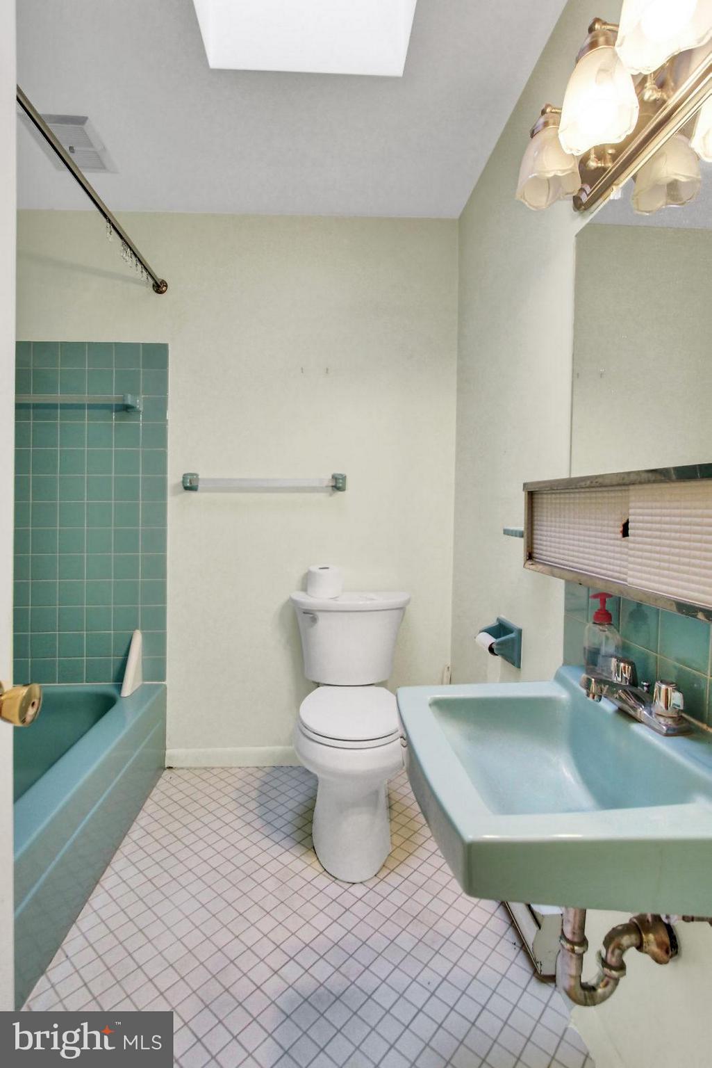2684 Forest Road York, PA 17402 - Photo 19 of 28 Gallery Image 19