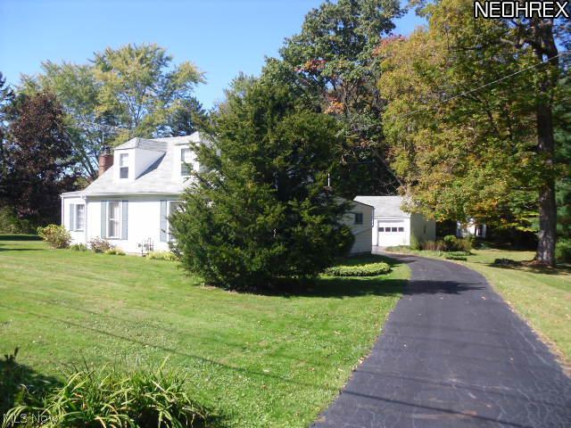 4108 Arrel Road Youngstown, OH 44514 - Photo 7 of 25