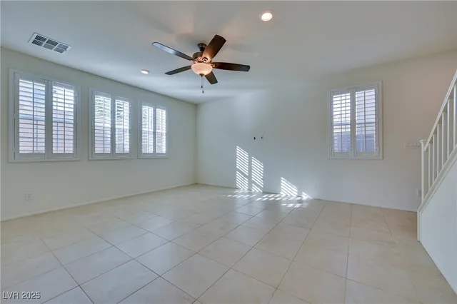 $2,600 | 149 Sand Lake Street, Henderson, NV 89074