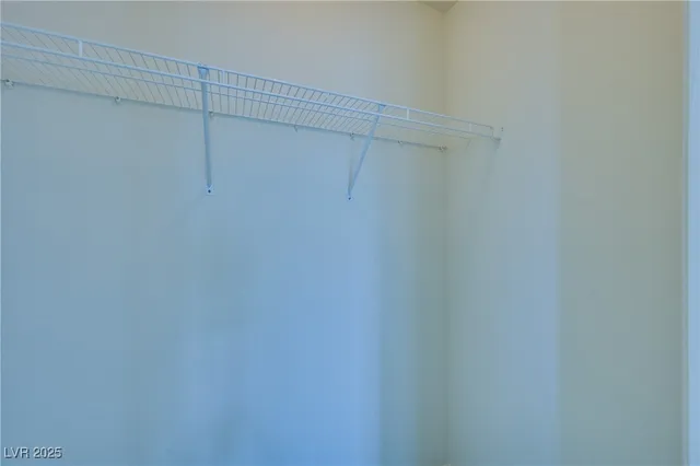 $2,600 | 149 Sand Lake Street, Henderson, NV 89074