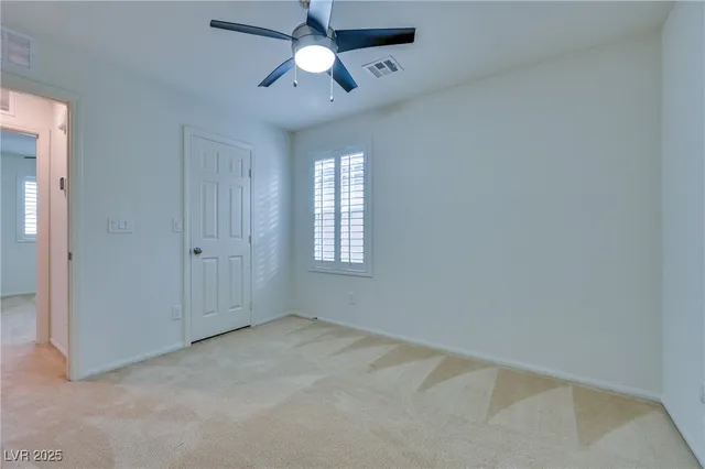 $2,600 | 149 Sand Lake Street, Henderson, NV 89074