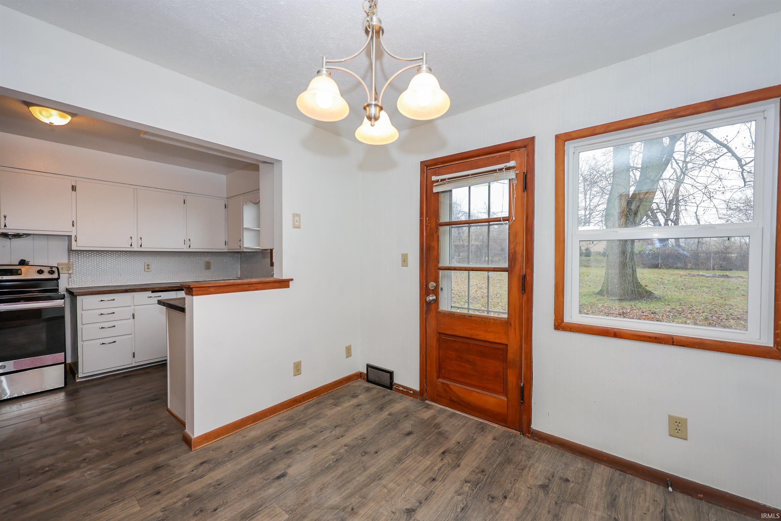 4435 Lower Huntington Road Fort Wayne, IN 46809 - Photo 13 of 25