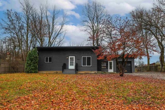 $249,900 | 4435 Lower Huntington Road, Fort Wayne, IN 46809