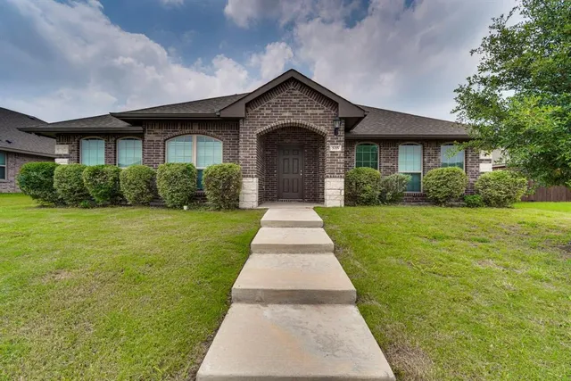 $2,500 | 535 Cottonview Drive, Waxahachie, TX 75165