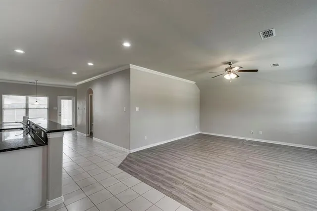 $2,500 | 535 Cottonview Drive, Waxahachie, TX 75165