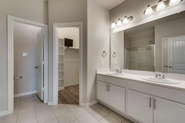 $2,500 | 535 Cottonview Drive, Waxahachie, TX 75165