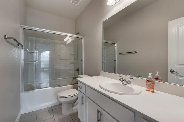 $2,500 | 535 Cottonview Drive, Waxahachie, TX 75165