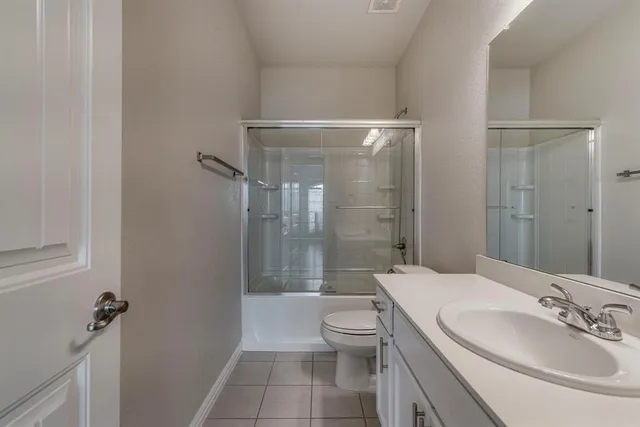 $2,500 | 535 Cottonview Drive, Waxahachie, TX 75165