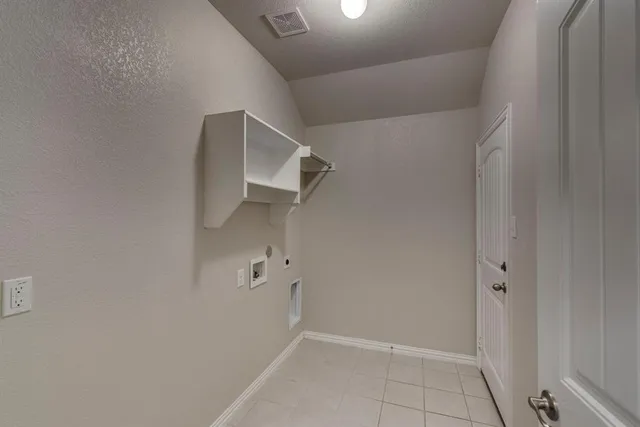 $2,500 | 535 Cottonview Drive, Waxahachie, TX 75165