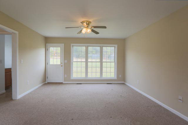 1925 Loop Road Elkton, VA 22827 - Photo 8 of 24 Gallery Image 8
