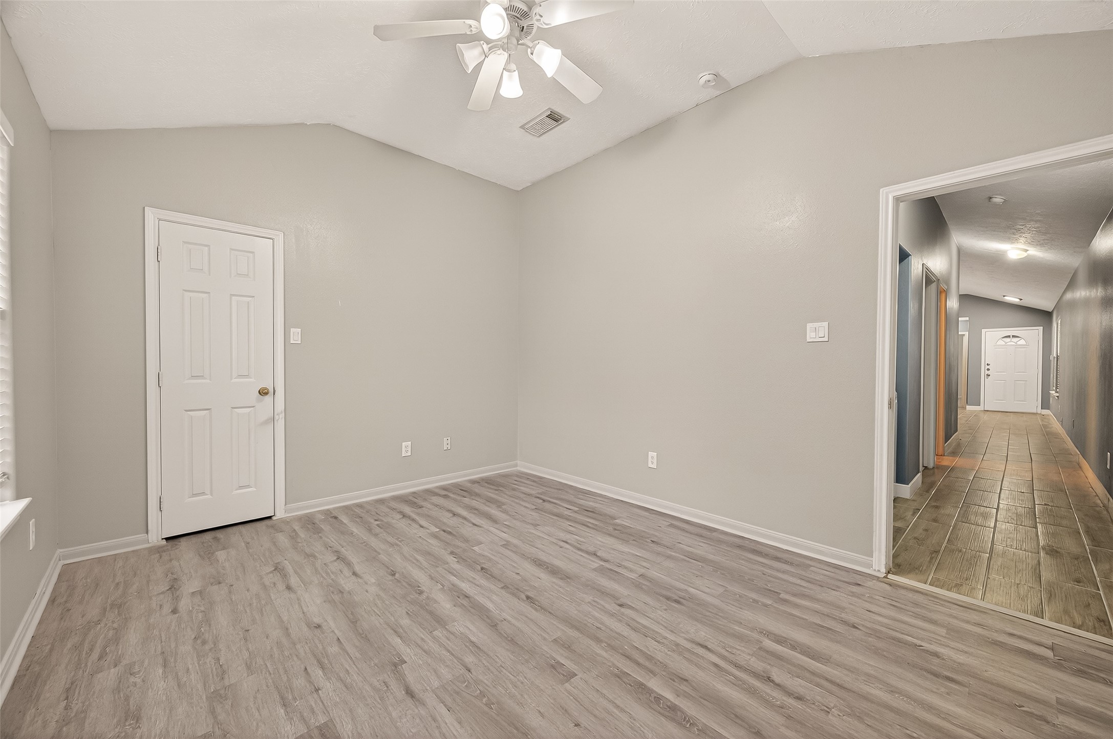 5637 Lotus Street Houston, TX 77085 - Photo 20 of 26