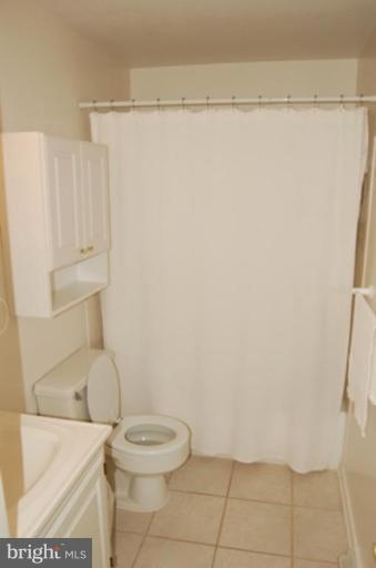 11590 Red Leaf Court Reston, VA 20191 - Photo 8 of 21 Bath #1