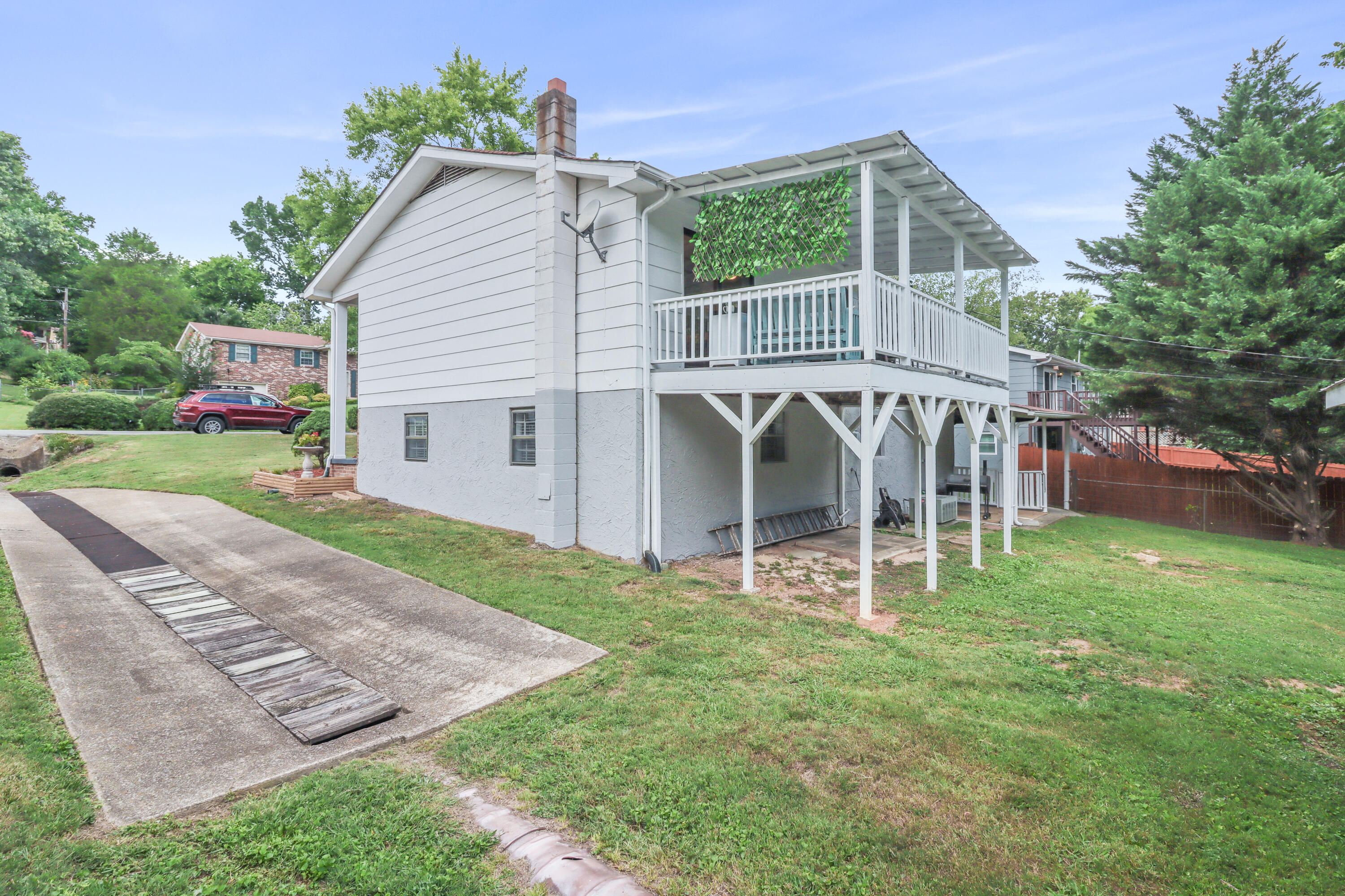 8910 Drake Parkway Road Chattanooga, TN 37416 - Photo 38 of 43 8910 Drake Parkway Rd-41