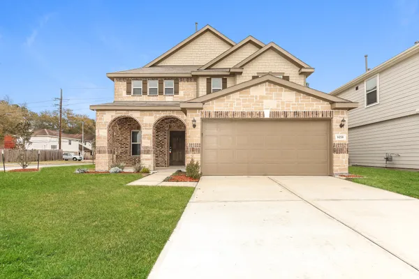 $2,155 | 14250 Persimmon Woods Drive, Houston, TX 77068