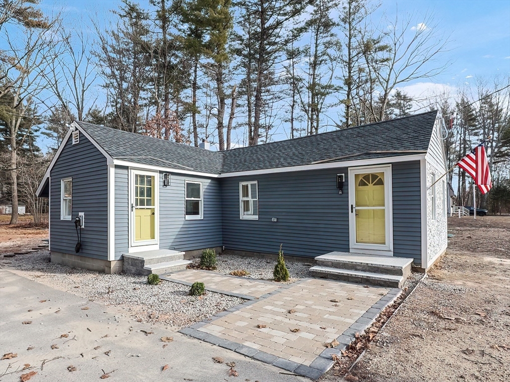 80 River Road Norfolk, MA 02056 - Photo 3 of 36