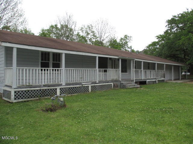 16350 Robinson Road Gulfport, MS 39503 - Photo 3 of 15 IMG_3951