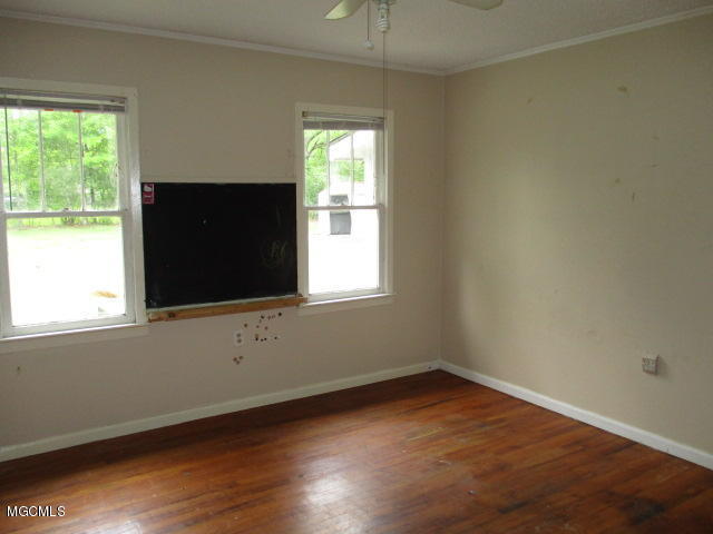 16350 Robinson Road Gulfport, MS 39503 - Photo 8 of 15 IMG_3962