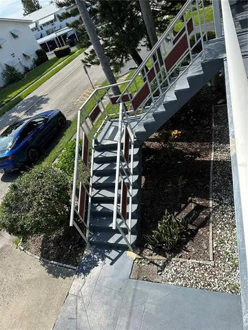 $1,360 | 5920 18th Street North, Unit 16, St. Petersburg, FL 33714