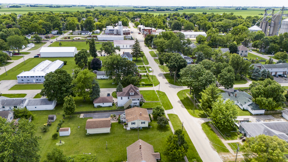403 North 3rd Street Malta, IL 60150 - Photo 44 of 46